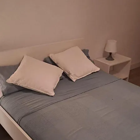 Apartman Tejares *