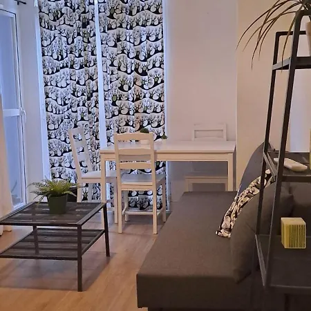 Tejares Apartment *